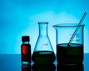 making-piranha-solution-with-hydrogen-peroxide
